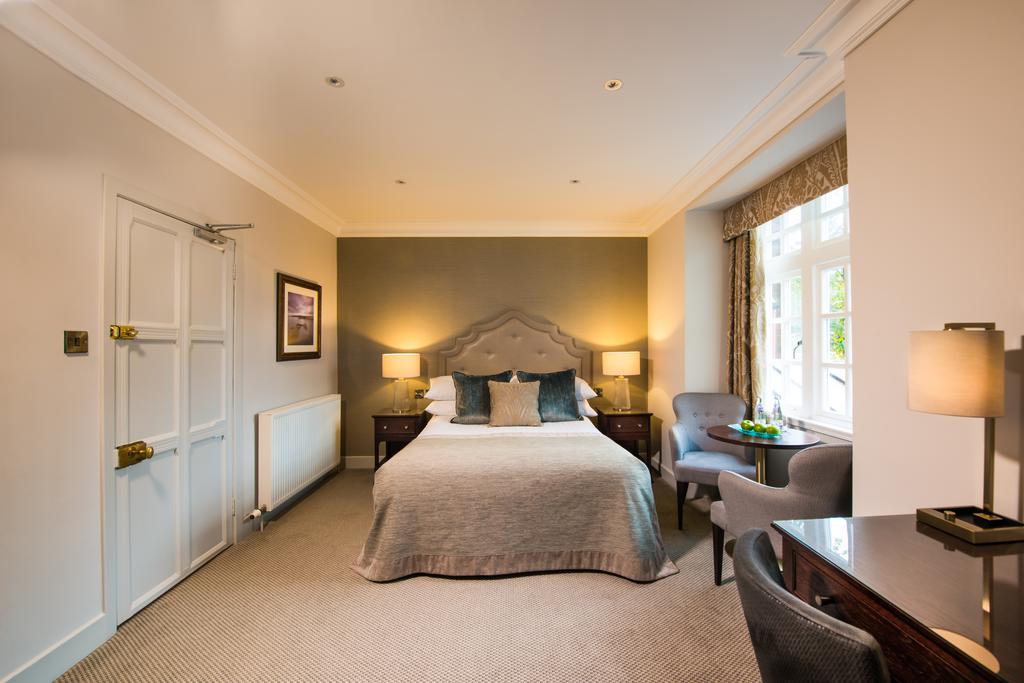 Piersland House Hotel ทรูน ภายนอก รูปภาพ